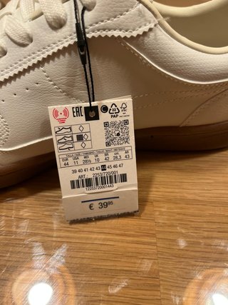 Zapatilla Suela Contraste - Color Blanco -Talla 44