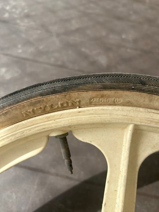 Bicicleta BH azul para restaurar regalo 2 llantas