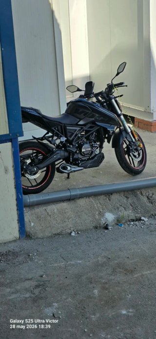 Voge R125 2025 Negra