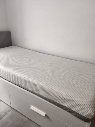 Cama IKEA BRIMNES 90x200 con somier PLUS + Colchón