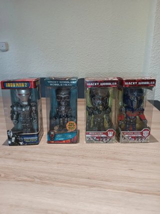 Wacky Wobbler Megatron