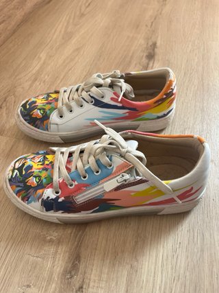 Zapatillas artesanales únicas multicolor
