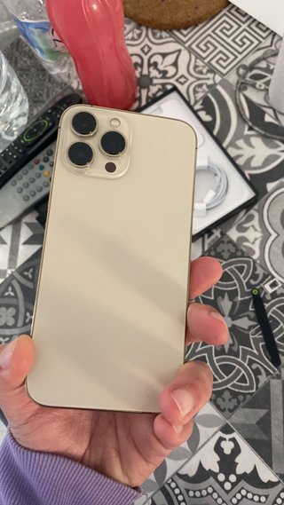 iPhone 13 Pro Max Oro