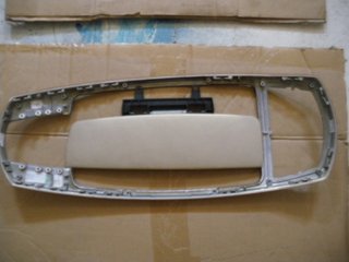 Marco Consola Central BMW E65 y Tapa Cofre