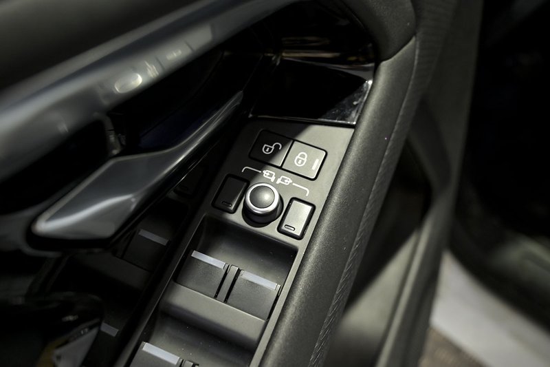 Land Rover Range Rover 2020, foto 25