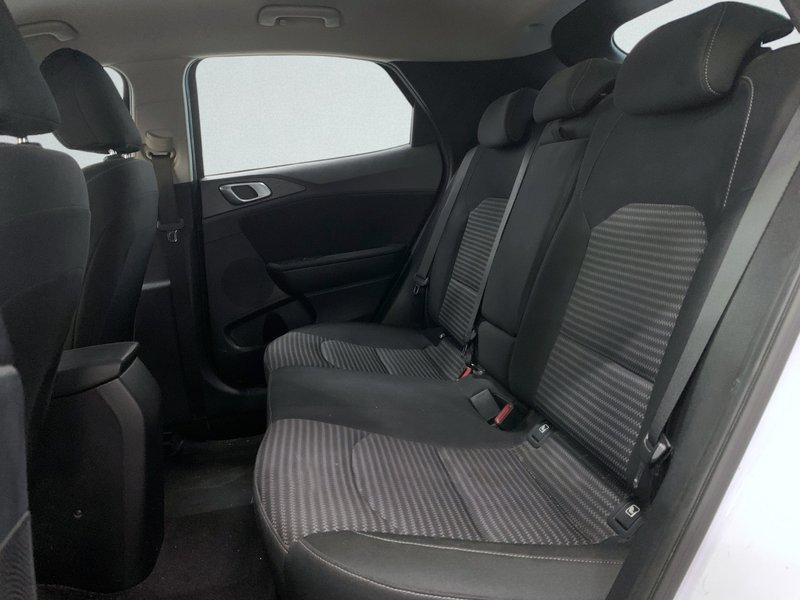 Kia XCeed 1.0 T-GDi Concept 2022, foto 11