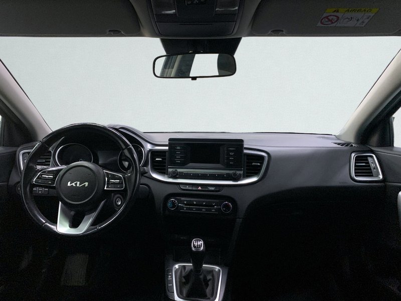 Kia XCeed 1.0 T-GDi Concept 2022, foto 12