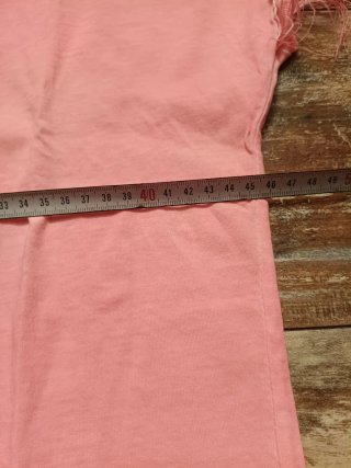 T-shirt con frange rosa fluo