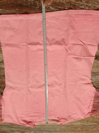 T-shirt con frange rosa fluo