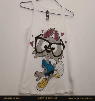 Camiseta tirantes blanca con dibujo de gato