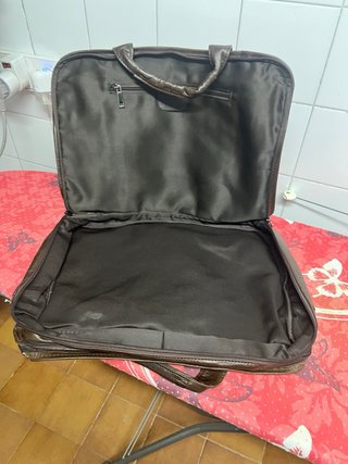 Maletín de piel para portátil