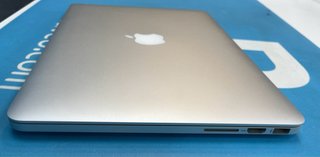 MacBook Pro Apple