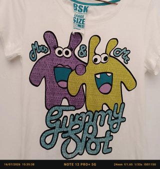 Camiseta BSK Estampado Monstruos Talla L