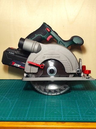 Sierra circular PARKSIDE 20v Batería 4Ah +Cargador