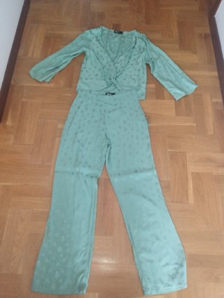 Conjunto Noon Pantalón y Blusa Verde