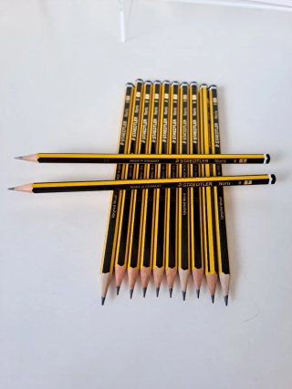 Confezione da 12 matite Staedtler Noris B N°1