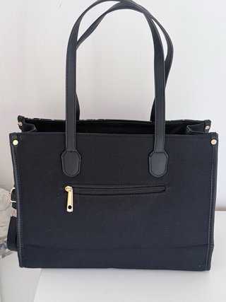 Bolso Guess Negro y Blanco calidad gp5 logo bordad