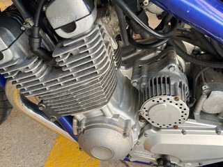 Yamaha XJ900S Diversion 2000 Azul