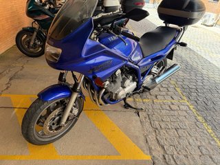Yamaha XJ900S Diversion 2000 Azul