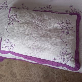 Colcha Cama 135cm Morado y Blanco