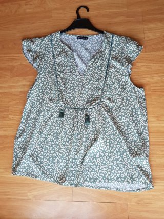 Blusa InExtenso verde y beige talla 44