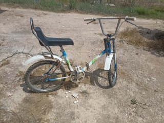 Bicicleta clásica - funciona, pintura mal