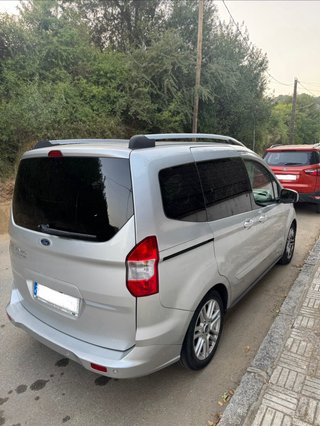 Ford Tourneo Courier 2019