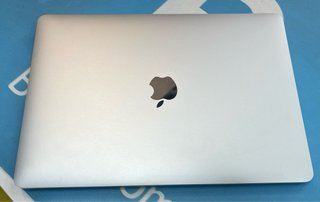 Portatil MacBook Pro