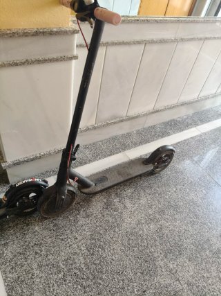 Patinete Eléctrico Negro