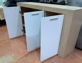 Cómoda de madera de 144cm