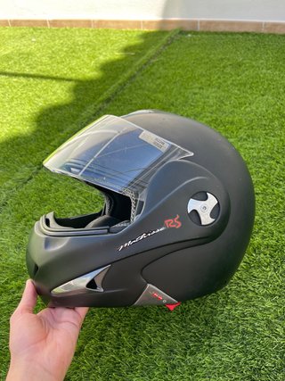 Casco de moto negro Airoh