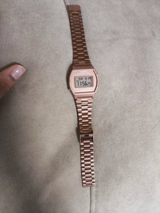 Reloj Casio B640W Vintage Acero Inox Oro Rosa