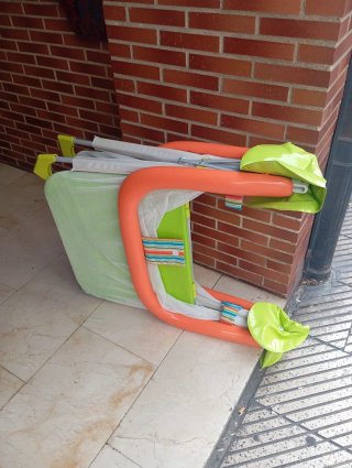 Cuna de viaje plegable