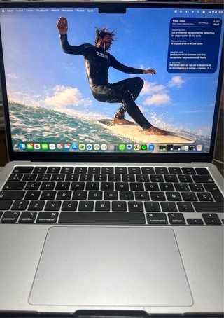 MacBook Air M2 Gris Espacial
