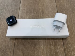 Apple Watch s11 46mm cell