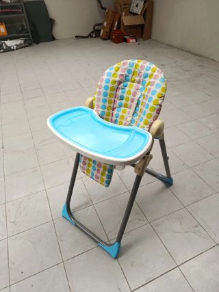 Trona plegable extensible para bebé