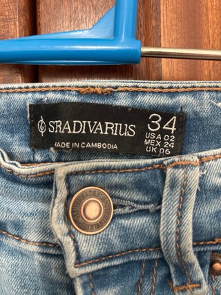 Pantalón vaquero flare modelo D78