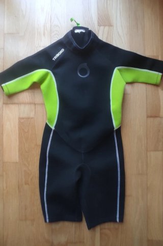 2 trajes de neopreno Tribord niños T8/10