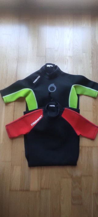 2 trajes de neopreno Tribord niños T8/10