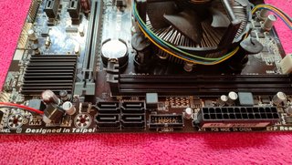 Placa Base Gigabyte GA-H110M-S2H + Intel G4400