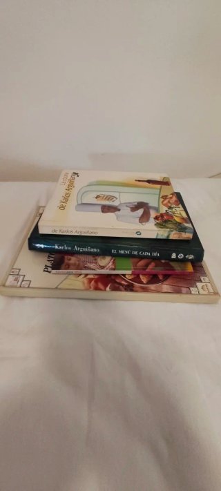 Lote libros de cocina ¡2 de Arguiñano! y 2  regalo