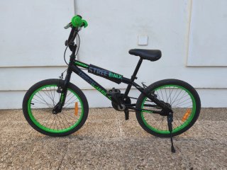 Bicicleta BMX infantil verde