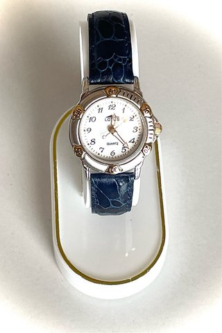 Reloj Lotus Mujer Azul y Plateado