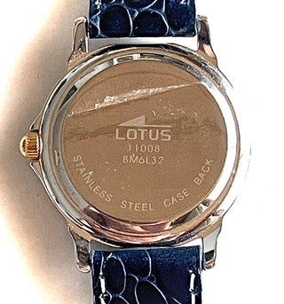 Reloj Lotus Mujer Azul y Plateado
