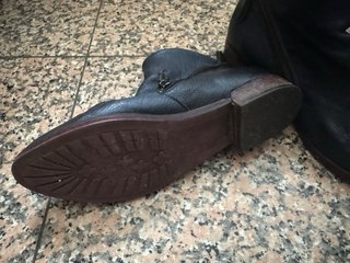 Stivaletti In morbida nappa  Con zip