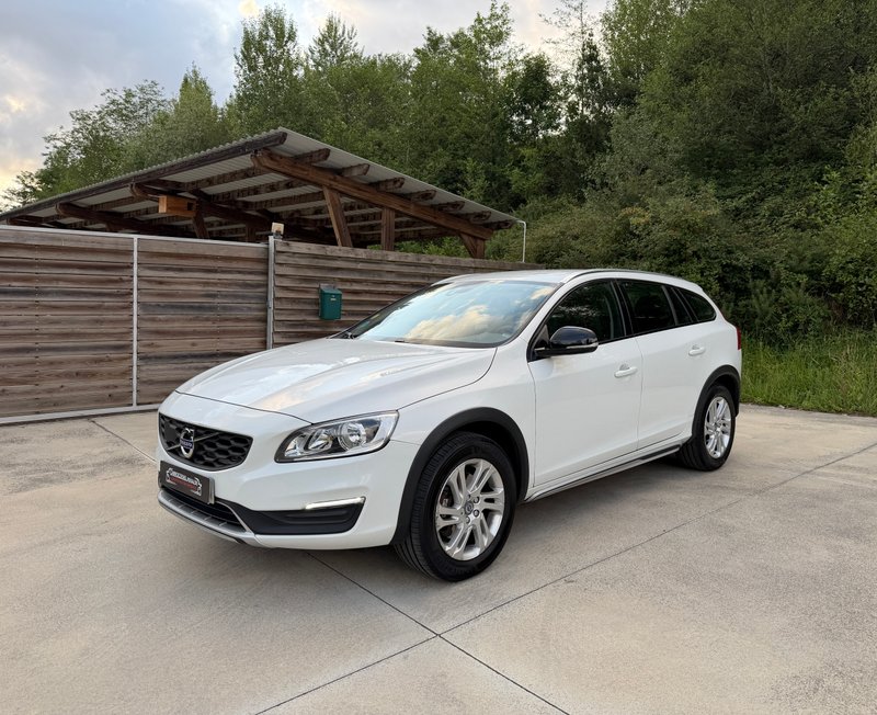Volvo V60 2018 - foto 1