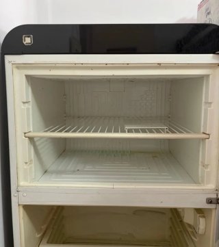 Nevera SMEG Vintage Negra no funciona