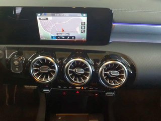 Mercedes-Benz Clase A 220d AMG Line Edition 190CV