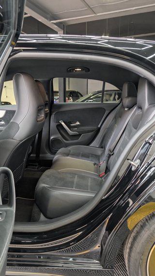 Mercedes-Benz Clase A 220d AMG Line Edition 190CV