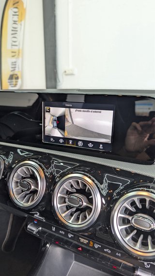 Mercedes-Benz Clase A 220d AMG Line Edition 190CV